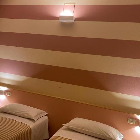 Hotel Savio Чезена Экстерьер фото