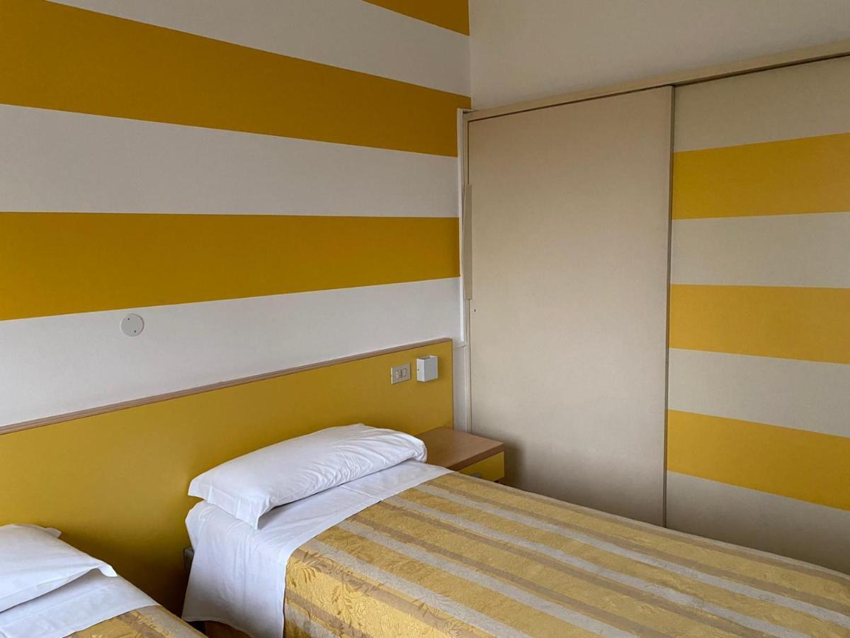Hotel Savio Чезена Экстерьер фото